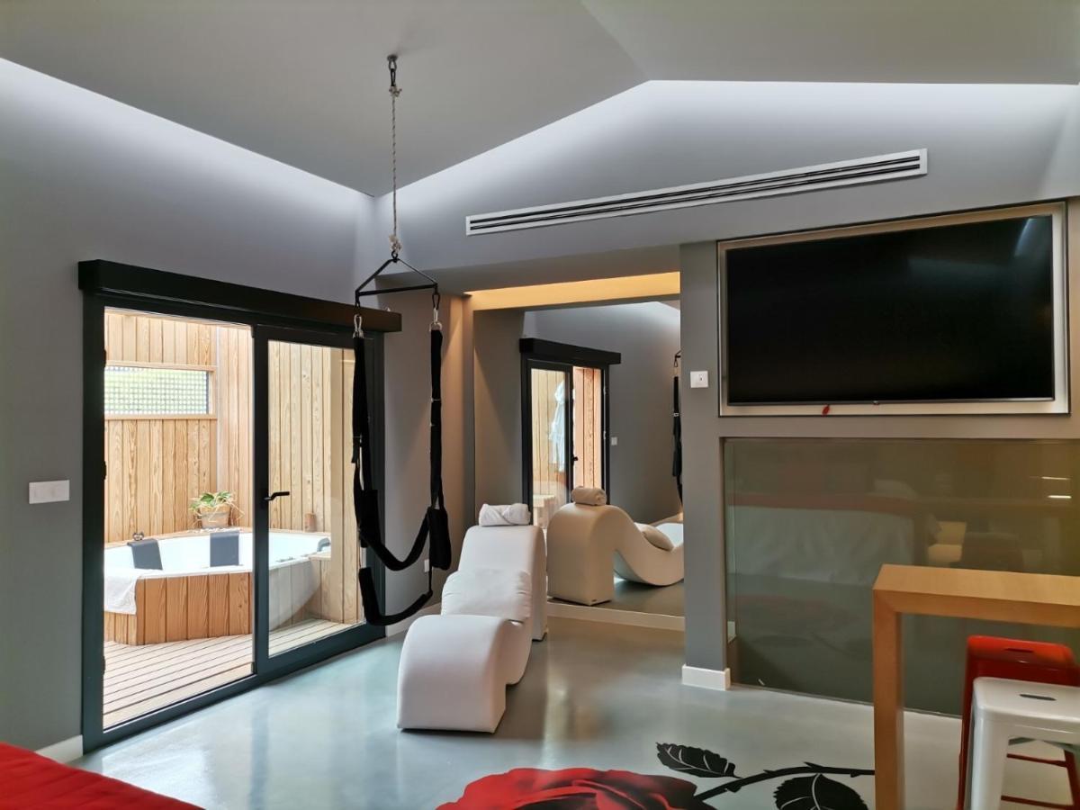Motel Latino Льянера Экстерьер фото